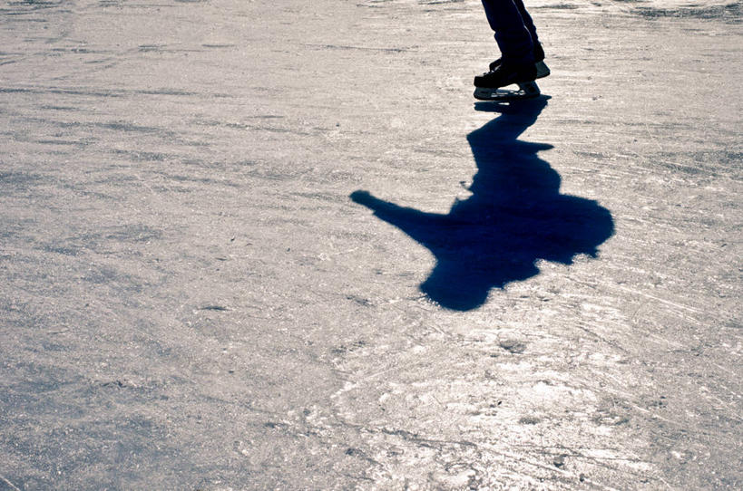 腿,一个人,横图,室外,滑冰,加拿大,阴影,溜冰鞋,首都,摄影,部分,溜冰场,四肢,渥太华,彩图