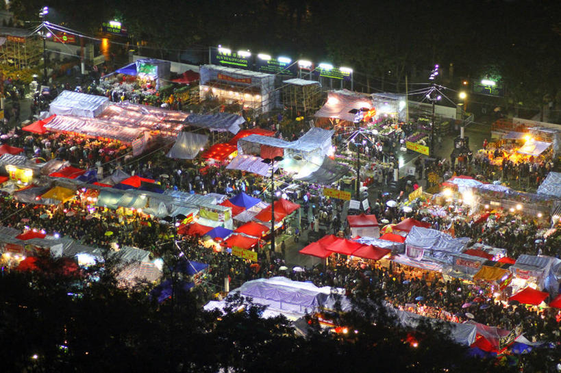 横图,俯视,室外,夜晚,度假,美景,城市风光,城市,道路,路,公路,香港,春节,庆祝,景观,交通,娱乐,享受,休闲,景色,放松,摄影,照亮,照明设备,中国文化,铜锣湾,马路,彩图,高角度拍摄,传统节日