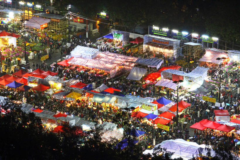 横图,俯视,室外,夜晚,度假,美景,城市风光,城市,道路,路,公路,香港,春节,庆祝,景观,交通,娱乐,享受,休闲,景色,放松,摄影,照亮,照明设备,中国文化,铜锣湾,马路,彩图,高角度拍摄,传统节日