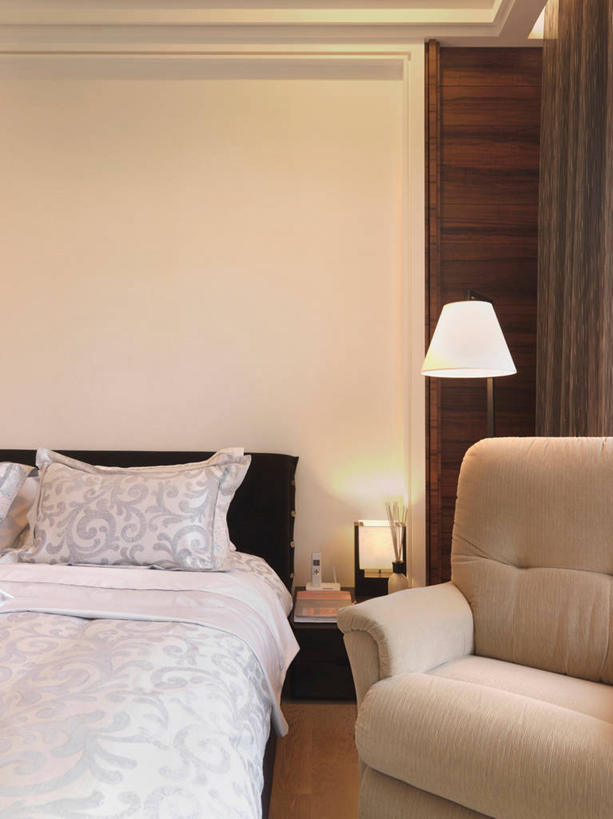 无人,家,竖图,室内,床,家具,卧室,建筑,椅子,台湾,亚洲,干净,床上用品,现代,座位,枕头,建造,羽绒被,当代