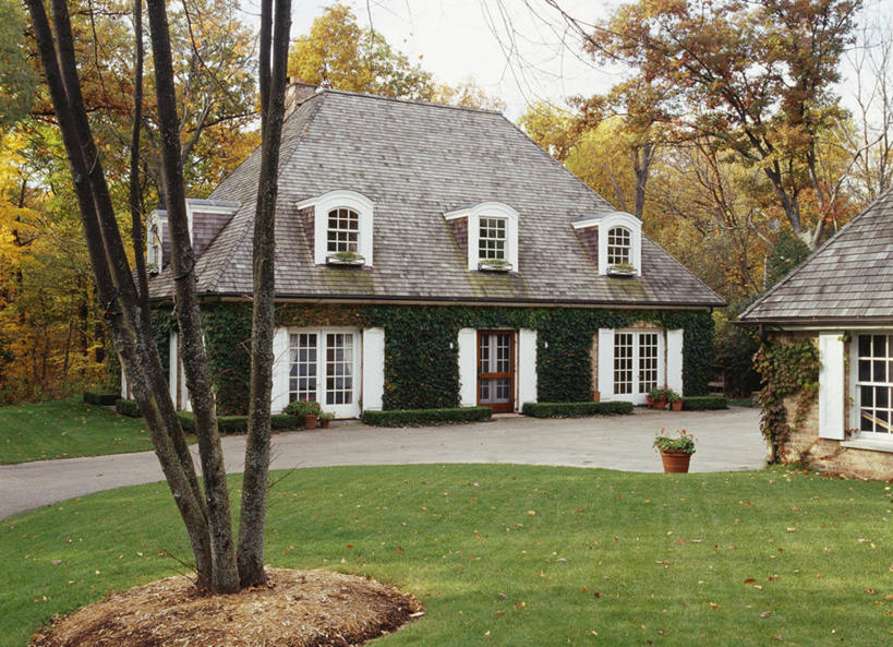 家,烟囱,门,建筑,路,玻璃,反射,百叶窗,房屋,屋顶,混凝土,车道,季节,秋天