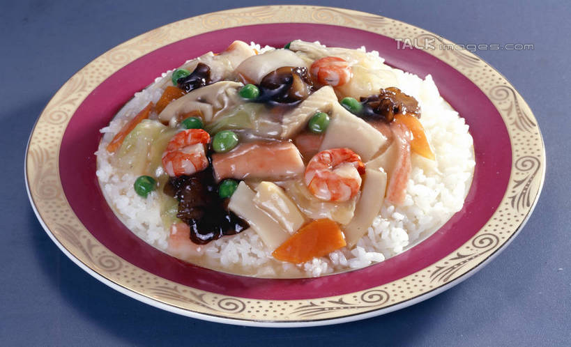 海鲜,米饭,无人,横图,俯视,室内,特写,白天,烹饪,中餐,植物,餐桌,桌子,豆,蔬菜,餐具,阴影,灰色背景,新鲜,反射,碟子,盘,影子,豆类,豆子,菌菇,肉,虾,鱼肉,料理,食品,饭,菌类,水产,木耳,菜肴,美食,肉类,海洋生物,食物,盘子,碟,中式,食用菌,摄影,佳肴,有机食品,绿色食品,影棚,餐台,黑木耳,五谷,真菌,水生动物,海产品,水生物,肉食,海底动物,盖浇饭,豆科,青大豆,光木耳,青豆,彩图,高角度拍摄,影棚拍摄,拍摄,shrj1