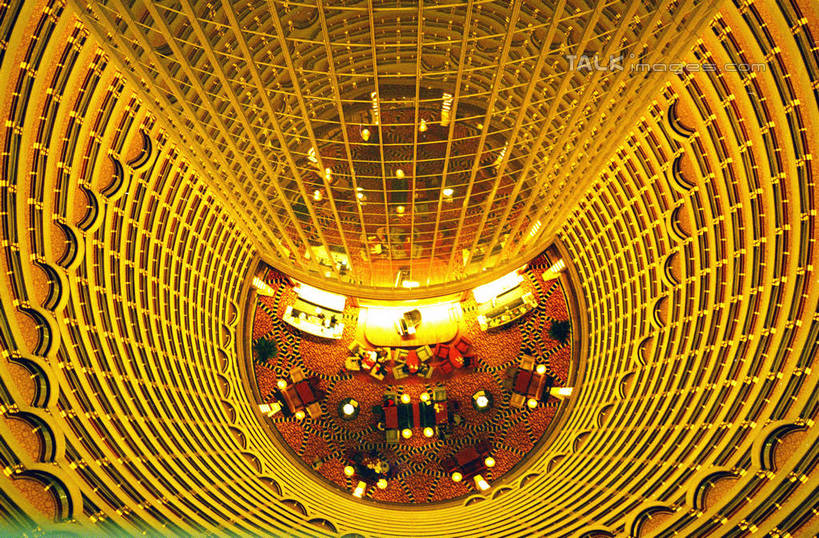 无人,高楼大厦,横图,俯视,室内,白天,度假,美景,城市风光,标志建筑,城市,大厦,地标,建筑,摩天大楼,上海,中国,亚洲,阴影,光线,圆形,图形,影子,圆,景观,灯光,几何,娱乐,建设,金茂大厦,浦东,享受,休闲,金色,景色,放松,申,富贵,数学,陆家嘴,浦东新区,东亚,忠诚,上海市,中华人民共和国,沪,华东地区,富丽,名誉,荣华,彩图,高角度拍摄,大楼,高层建筑,高楼,摩天楼,几何图形,平面图形,shtjw1