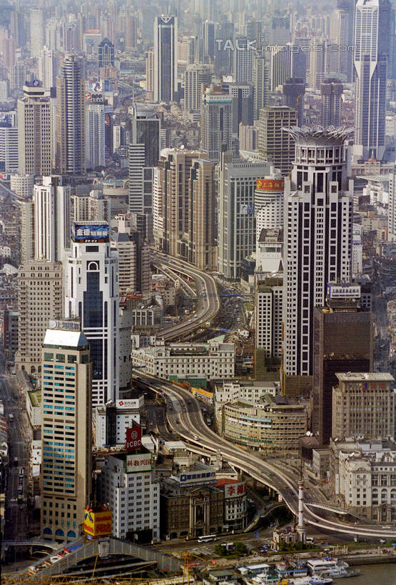 无人,高楼大厦,竖图,全景,俯视,航拍,室外,白天,度假,美景,天际线,城市风光,标志建筑,城市,大厦,地标,建筑,摩天大楼,上海,中国,亚洲,阴影,光线,影子,景观,娱乐,建设,阳光,享受,休闲,景色,放松,申,鸟瞰,东亚,上海市,中华人民共和国,沪,华东地区,彩图,高角度拍摄,大楼,高层建筑,高楼,摩天楼,shtjw1