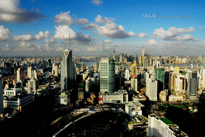 无人,博物馆,高楼大厦,横图,全景,俯视,航拍,室外,白天,度假,美景,天际线,城市风光,标志建筑,城市,大厦,地标,建筑,剧院,摩天大楼,上海,中国,亚洲,阴影,研究,光线,影子,景观,云,云朵,建筑群,教育,云彩,娱乐,建设,蓝色,白云,蓝天,天空,阳光,人民广场,天,享受,休闲,景色,放松,上海城市规划馆,晴朗,展览,申,鸟瞰,欣赏,陈列,黄浦区,东亚,上海城市规划展示馆,上海市,中华人民共和国,沪,华东地区,典藏,上海人民广场,晴空,彩图,高角度拍摄,大楼,高层建筑,高楼,剧场,摩天楼,shzxz1