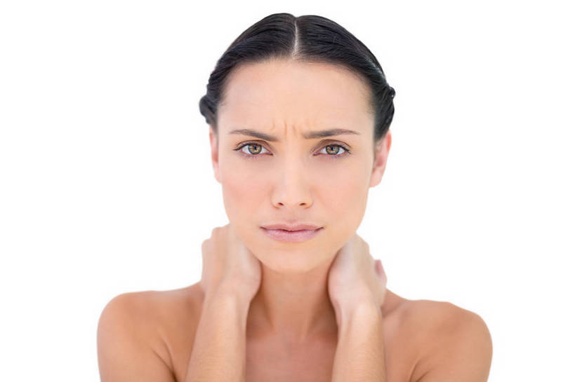 西方人,脸,头,脸颊,手,一个人,横图,室内,特写,白天,白色背景,正面,按摩,欧洲,欧洲人,双手,仅一个年轻女性,仅一个女性,仅一个人,注视,裸露,肩膀,观察,看,享受,健康,疼痛,皱眉,手部,保健,摄影,影棚,观看,察看,关注,痛苦,裸,指压,年轻女性,女人,女性,白种人,头部,脸部,脸蛋,面部,半身,彩图,影棚拍摄,推拿,拍摄,脖子痛