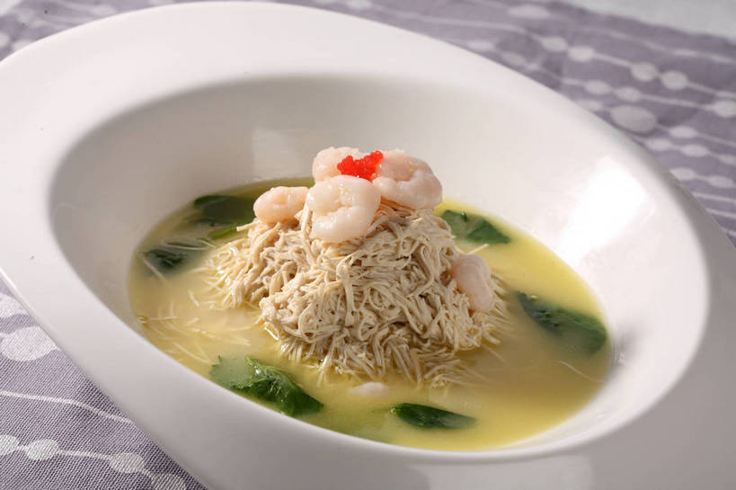 豆腐,无人,横图,俯视,室内,特写,白天,烹饪,中餐,餐桌,桌子,蔬菜,叶子,阴影,新鲜,反射,布料,影子,陶瓷,青菜,肉,虾仁,料理,食品,绿叶,陶瓷制品,布纹,豆腐干,菜肴,美食,肉类,桌布,食物,一个,绿色,白色,餐巾,容器,台布,碗,中式,嫩叶,佳肴,有机食品,绿色食品,单个,餐台,中华料理,储藏,豆干,虾肉,豆制品,储存,小白菜,肉食,干丝,不结球白菜,叶,叶片,餐桌布,彩图,高角度拍摄,干子,素火腿,贮存,shjb1,虾仁烩干丝