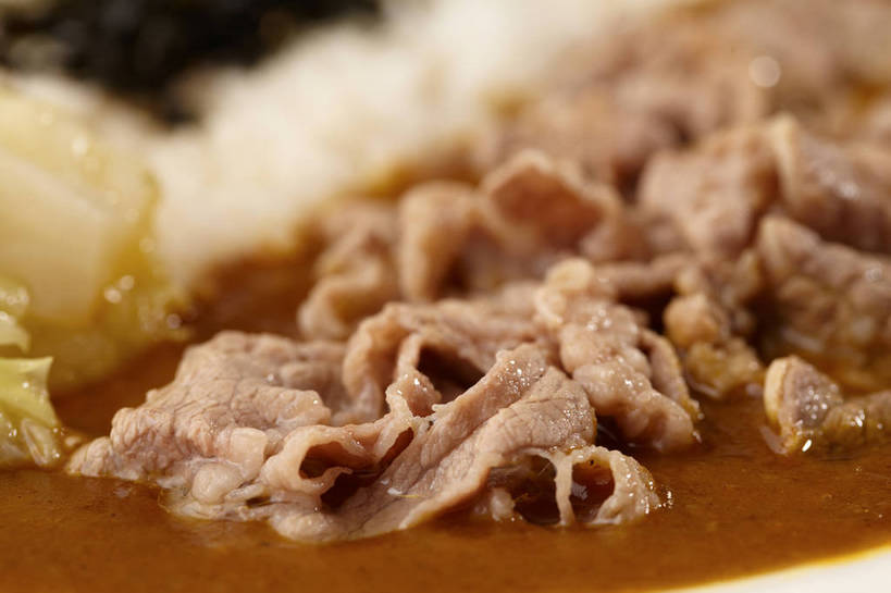 米饭,咖哩,无人,横图,俯视,室内,特写,白天,烹饪,中餐,蔬菜,餐具,朦胧,模糊,新鲜,碟子,盘,大白菜,调料,肉,牛肉,料理,食品,饭,调味品,调味料,白菜,咖喱,菜肴,美食,肉类,食物,一个,盘子,碟,中式,佳肴,有机食品,绿色食品,单个,中华料理,五谷,肉食,盖浇饭,肥牛,结球白菜,胶菜,彩图,高角度拍摄,黄芽白,shjb1