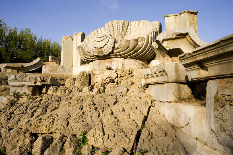 公园,横图,彩色,室外,白天,旅游,石头,建筑,北京,圆明园,中国,亚洲,清澈,遗迹,石子,亭子,文化遗产,桥,首都,历史,遗址,废墟,建筑物,树,古代,蓝色,绿色,天空,休闲,摄影,活动,严肃,明亮,蓝,权威,中国文化,绿,东亚,海淀区,首府,中华人民共和国,北京市,京,北平,华北地区,权力,威严,权势,古远,空闲,明澈,清彻,清亮,势力,尊严,石,石块,彩图,旅行,圆明园遗址,圆明园遗址公园,传统文化,bj174