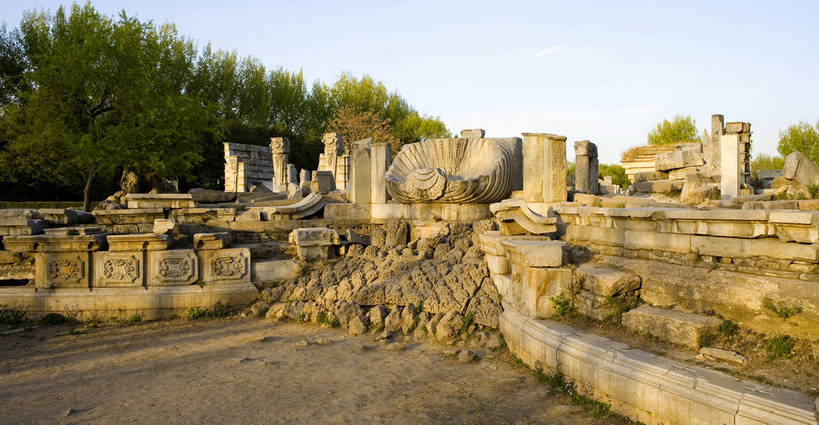 公园,横图,彩色,室外,白天,旅游,石头,建筑,北京,圆明园,中国,亚洲,清澈,遗迹,石子,亭子,文化遗产,首都,历史,遗址,废墟,建筑物,树,古代,蓝色,绿色,天空,休闲,摄影,活动,严肃,明亮,蓝,权威,中国文化,绿,东亚,海淀区,首府,中华人民共和国,北京市,京,北平,华北地区,权力,威严,权势,古远,空闲,明澈,清彻,清亮,势力,尊严,石,石块,彩图,旅行,圆明园遗址,圆明园遗址公园,传统文化,bj174