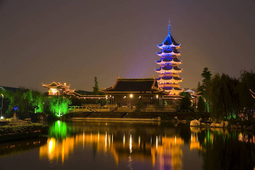 横图,彩色,室外,夜晚,旅游,度假,建筑,中国,亚洲,风俗,民俗,图片,文化遗产,历史,娱乐,苏州,民居,民族,享受,休闲,旅游胜地,放松,摄影,华东,古代建筑,文明,中国文化,东亚,江苏省,中华人民共和国,彩图,旅行,传统文化,盘门,bj174