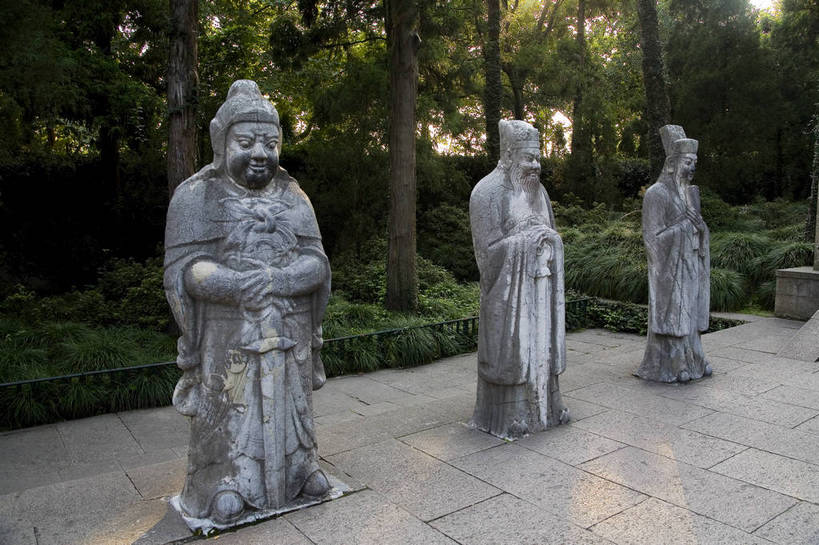 横图,彩色,室外,特写,白天,旅游,度假,名胜古迹,标志建筑,地标,建筑,雕塑,西湖,中国,遗迹,雕像,图片,古迹,文物,娱乐,建设,古建筑,浙江,享受,休闲,旅游胜地,放松,摄影,杭州,中国文化,古文明,东亚,旅行,岳飞庙,传统文化,bj174