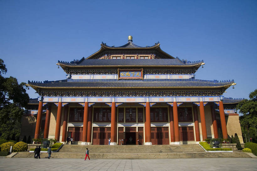 横图,彩色,室内,旅游,度假,美景,城市风光,标志建筑,城市,地标,建筑,广州,中国,亚洲,风俗,艺术,雕像,塑像,景观,建筑群,古典,娱乐,建设,传统,特色,享受,休闲,景色,放松,精神,摄影,经济,纪念,中国文化,领袖,参观,东亚,发展,广东省,孙中山,中华人民共和国,广州市,民族文化,革命,勇士,繁荣,英雄,进步,发达,制度,伟人,特别,彩图,观光,旅行,孙中山纪念堂,bj174