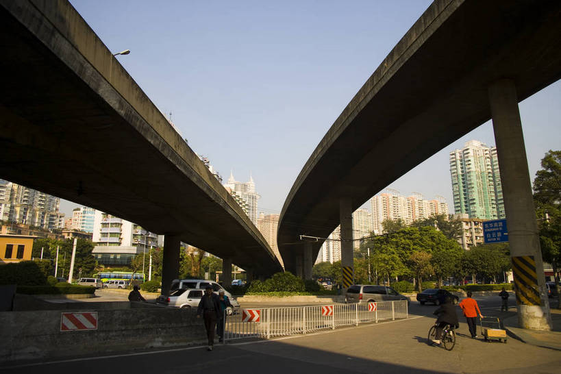 横图,彩色,室外,白天,旅游,度假,美景,城市风光,城市,大桥,大厦,道路,建筑,立交桥,路,桥梁,公路,自行车,汽车,广州,中国,亚洲,景观,高架,桥,交通,娱乐,现代,传统,特色,车,绿地,天,骑车,享受,休闲,景色,放松,运输,摄影,经济,居住,文明,特殊,高架桥,参观,东亚,发展,广东省,城区,高架道路,跨线桥,中华人民共和国,广州市,繁荣,进步,发达,特别,交流,马路,彩图,观光,旅行,高楼,居住区,bj174