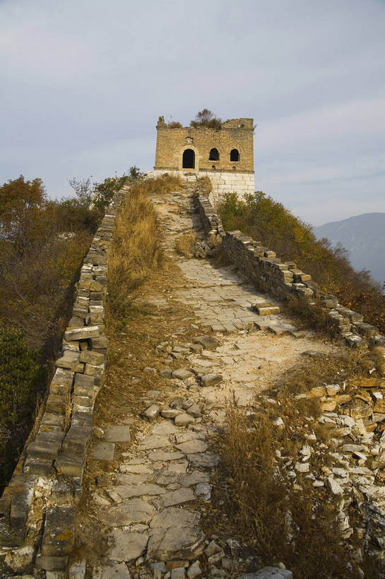 无人,竖图,彩色,室外,特写,白天,旅游,度假,名胜古迹,山,标志建筑,地标,建筑,北京,中国,亚洲,遗迹,景观,文化遗产,古迹,文物,娱乐,建设,城墙,古建筑,自然,享受,休闲,旅游胜地,放松,竖,摄影,古代建筑,中国文化,烽火台,古文明,东亚,古长城,中华人民共和国,怀柔,旅行,传统文化,箭扣长城,bj174