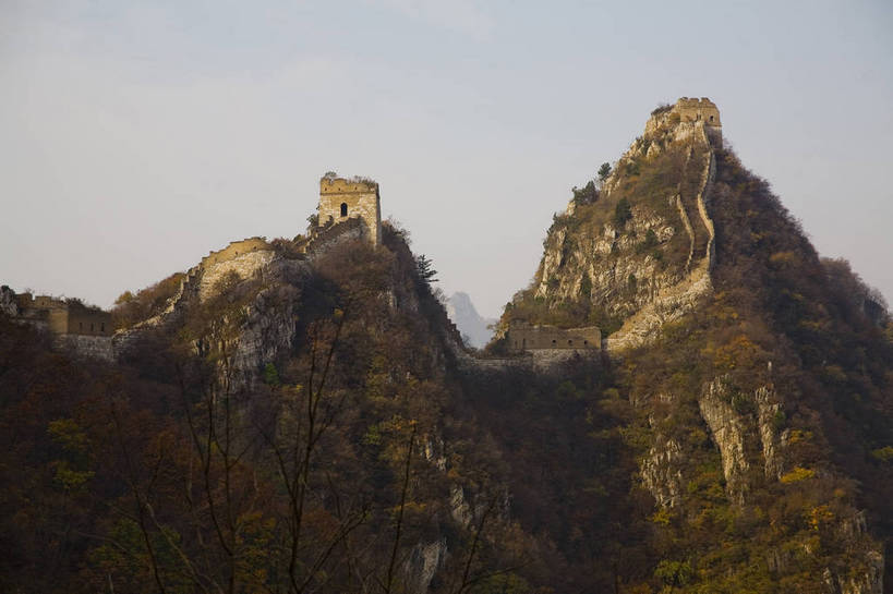 无人,横图,彩色,室外,白天,旅游,度假,名胜古迹,山,标志建筑,地标,建筑,北京,中国,亚洲,遗迹,景观,山峰,文化遗产,古迹,文物,娱乐,建设,古建筑,自然,享受,休闲,旅游胜地,放松,摄影,古代建筑,中国文化,烽火台,古文明,东亚,古长城,中华人民共和国,怀柔,旅行,传统文化,箭扣长城,bj174