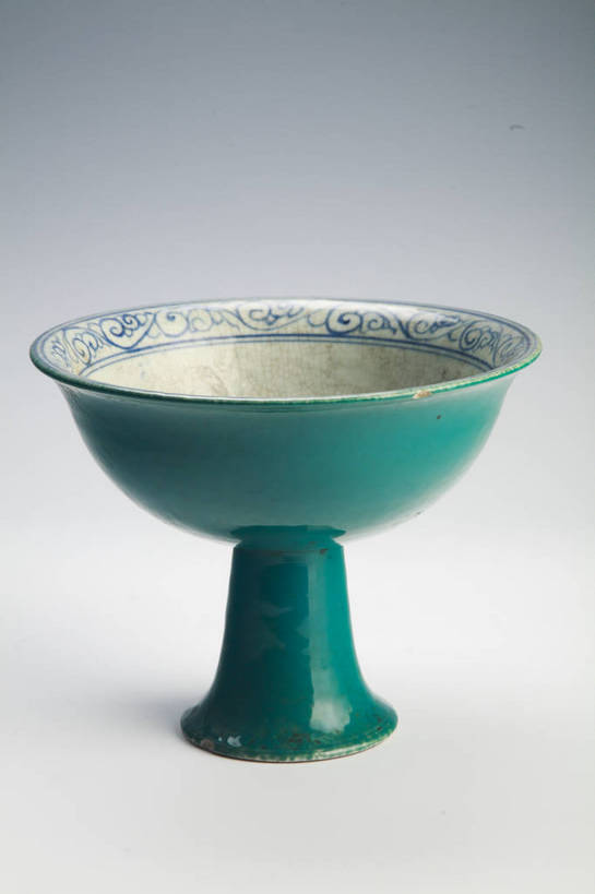 竖图,彩色,静物,中国,彩绘,瓷器,图片,陶瓷,文化遗产,陶瓷制品,艺术品,历史,文物,装饰品,古代,一个,容器,工艺品,碗,摄影,单个,古董,储藏,储存,中国文化,东亚,古远,彩釉,古代文明,美术工艺,影棚拍摄,贮存,传统文化,高足碗,bj174