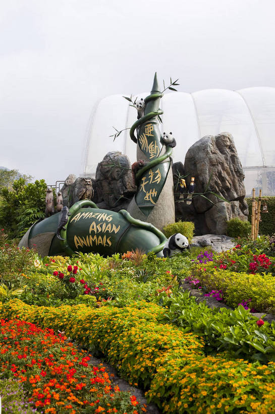 无人,竖图,彩色,室外,白天,旅游,度假,草坪,名胜古迹,标志建筑,地标,建筑,香港,中国,遗迹,花坛,图片,野花,古迹,文物,娱乐,建设,现代,古建筑,花,海洋公园,享受,休闲,旅游胜地,放松,文明,中国文化,古文明,繁荣,bj174