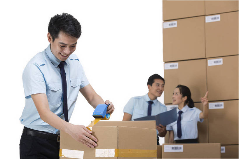 东方人,成年人,三个人,伙伴,站,微笑,横图,彩色,室内,白天,留白,抠图,白色背景,工作服,裙子,制服,满意,友谊,幸福,骄傲,安全,合作,团队,信心,科技,北京,中国,亚洲,许多,连衣裙,检查,工作,图片,纸箱,防护,很多,年轻,仓库,黄种人,现代,货物,行业,职业,健康,活力,美女,自信,工业,管理员,摄影,堆放,储藏,保护,打包,存储,厂房,效率,储存,密封,同伴,保险,专业,检验,流转,管理人员,东亚,物流,保全,周全,安稳,安定,可靠,乐观,搜检,责任,产业,查察,查抄,检察,审查,管理,平安,认真,友情,男人,男性,年轻男性,年轻女性,女人,女性,亚洲人,中国人,年轻人,半身,影棚拍摄,商业,贮存,仓库管理员,库管,bj174