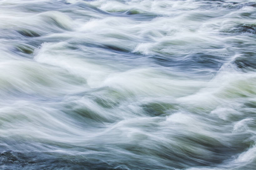 无人,横图,室外,特写,白天,长时间曝光,旅游,度假,河流,美景,水,中国,亚洲,透明,景观,流水,河床,娱乐,干净,小溪,自然,波浪,享受,休闲,景色,放松,摄影,流动,宁静,环境,清新,自然风光,东亚,内蒙古,自然地理,彩图,旅行,阿尔山,bj175