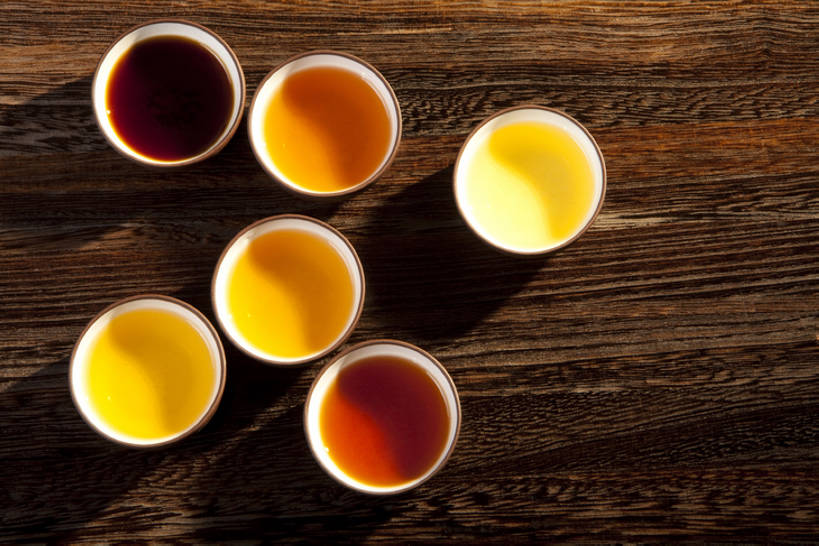 无人,横图,室内,茶,桌子,静物,亚洲,木制,圆形,材料,瓷器,茶道,茶叶,陶瓷制品,茶馆,健康,安静,摄影,有机食品,生活方式,茶色,高雅,中国文化,热饮,茶杯,彩图,传统文化,bj175