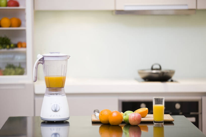 点心,面包,果汁,无人,家,横图,室内,厨房,桌子,苹果,静物,水果,玻璃,北京,中国,亚洲,一排,切开,整齐,反射,电器,工具,液体,冰箱,房屋,灶台,食品,面点,案板,干净,设备,吐司,榨汁机,现代,饮食,食物,糕点,饮料,排列,橱柜,夏天,搅拌,切,健康,摄影,生活方式,法式面包,研磨,维生素,切割,家电,家用电器,风格,顺序,队列,清新,桔子汁,房地产,剖面,榨汁,吐司面包,东亚,切面,健康食物,桔子,彩图,多士,听型面包,精力,bj175