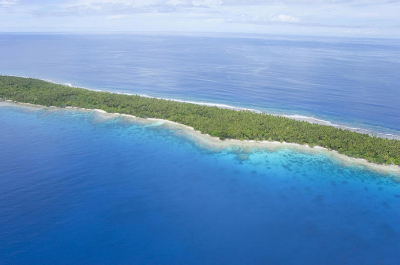 俯视,航拍,白天,旅游,度假,海洋,美景,密克罗尼西亚,亚洲,珊瑚,岛,地形,景观,云,娱乐,风景,天空,自然,享受,休闲,景色,放松,太平洋,热带气候,鸟瞰,自然风光,暗礁,彩图,高角度拍摄,沙岛,bj175