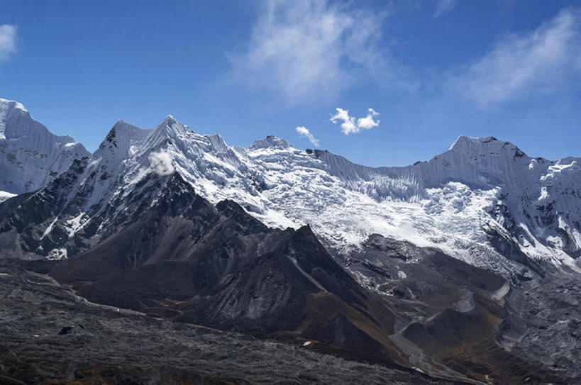 无人,攀登,横图,室外,白天,背景,旅游,度假,美景,山,雪,雪山,尼泊尔,地形,景观,娱乐,风景,天空,自然,享受,休闲,景色,放松,摄影,宁静,自然风光,地貌,珠穆朗玛峰,罕见,荒僻,偏僻,偏远,遥远,冷僻,冒险,彩图,洛子峰,bj175