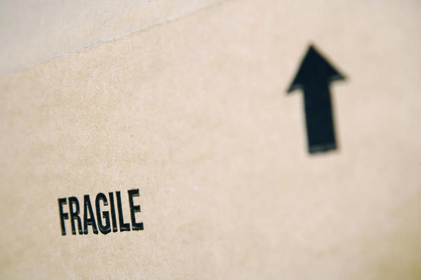 无人,横图,特写,指示牌,加拿大,包装,标志,商品,文字,集装箱,方向,标识,货柜,箭头,盒子,箱子,运输,摄影,指向,物流,簇,彩图,递送,海上运输,bj175