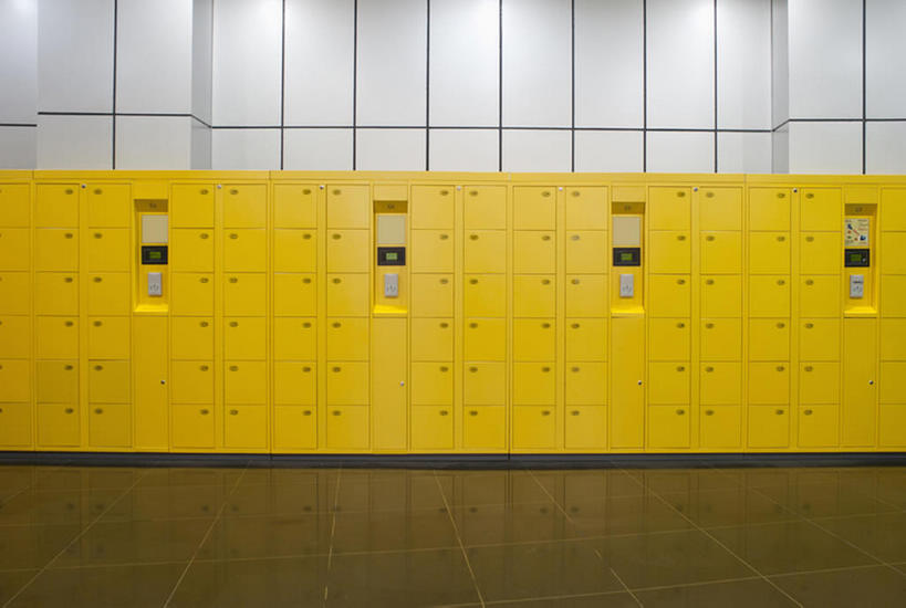 无人,博物馆,横图,室内,安全,地板,上海,中国,防护,储物柜,锁,黄色,橱柜,摄影,保护,照亮,保险,保全,周全,安稳,安定,平安,彩图,bj175