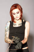 tkf001_483073