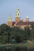 tkm001_786351